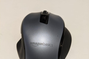 Виж снимка 3 Снимка номер 3 за AmazonBasics - Ергономична безжична мишка - DPI регулируема