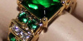 Снимка номер 3 за Искрящ  пръстен с изумруди