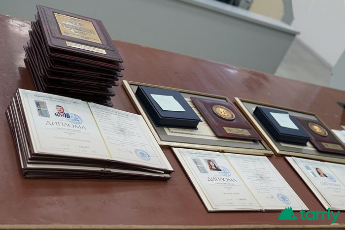 Снимка номер 1 за Продавам дипломи за висше 0888089955
