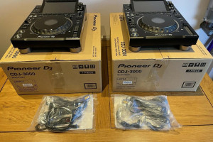 Снимка номер 1 за Pioneer CDJ-3000, AlphaTheta CDJ-3000X, Pioneer DJM-A9 Mixer