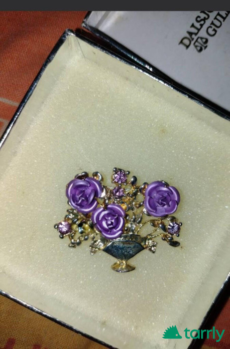 Снимка номер 1 за Брошка Букет Лилавите рози